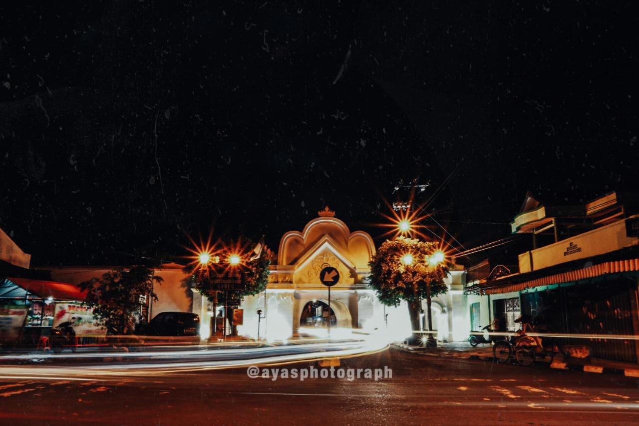 Hotel Griya Suryo Wijilan Yogyakarta Exterior foto