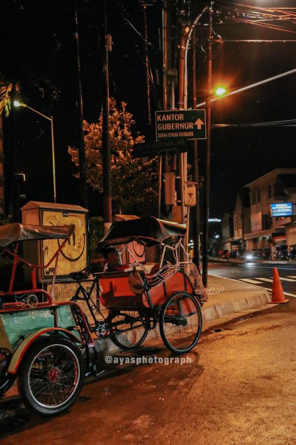 Hotel Griya Suryo Wijilan Yogyakarta Exterior foto