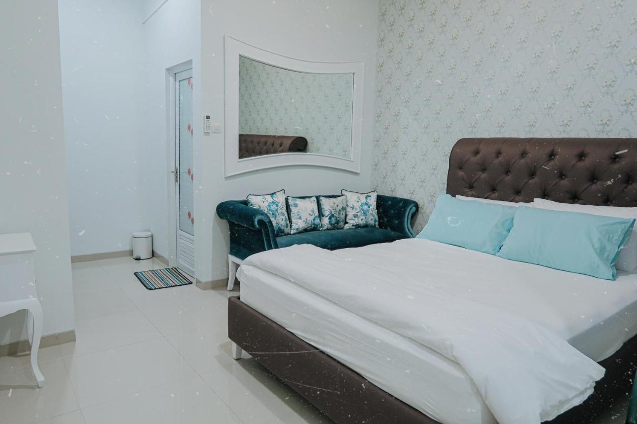 Hotel Griya Suryo Wijilan Yogyakarta Exterior foto
